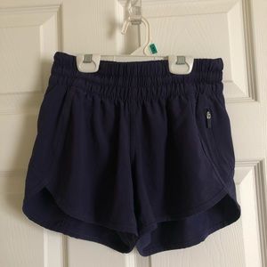 Lulu lemon tracker shorts